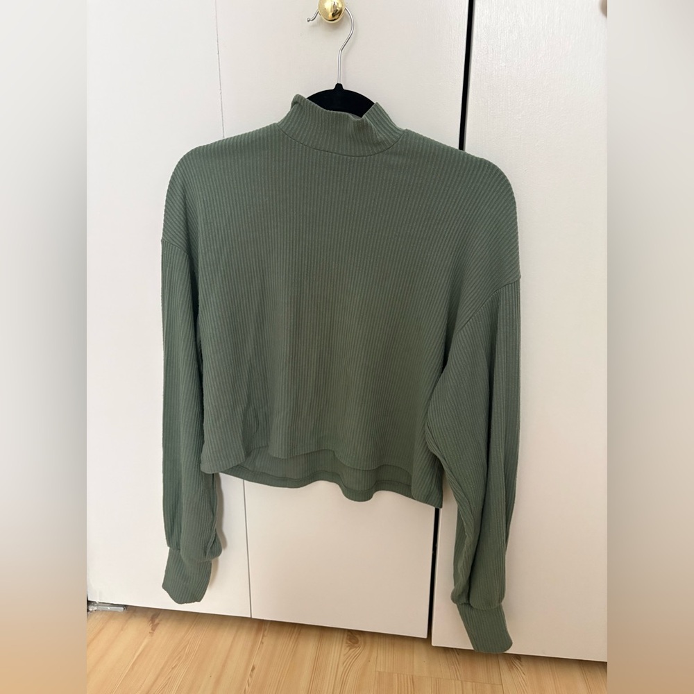 Ribbed Mockneck Sweater